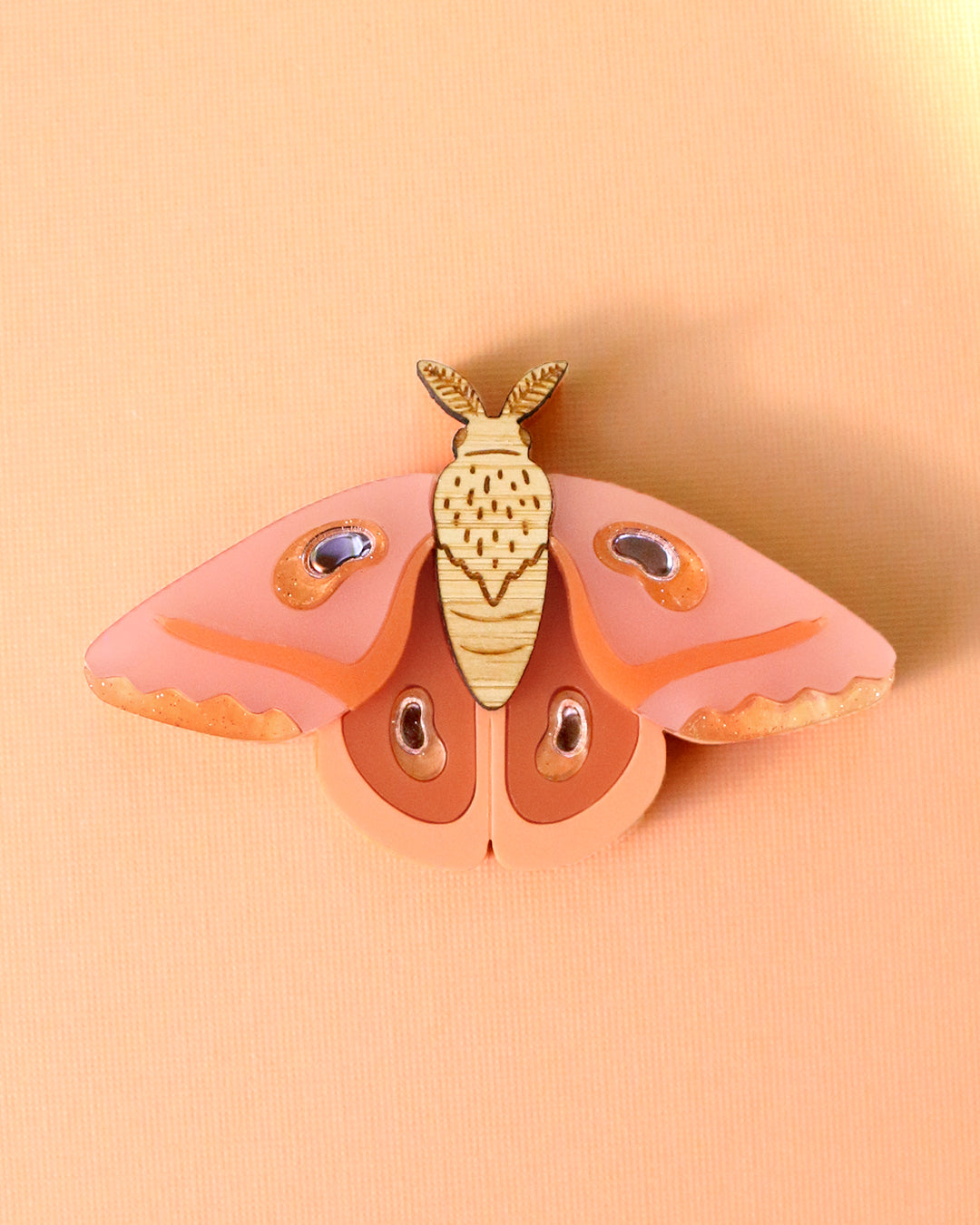 Bonnie Moth Brooch || Peachy Dreams