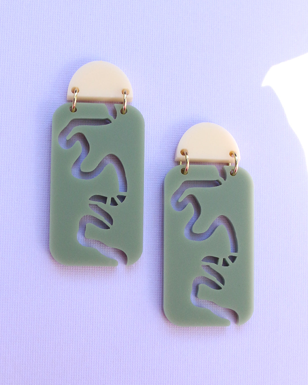 Brisbane River Earrings || Sage & Cream