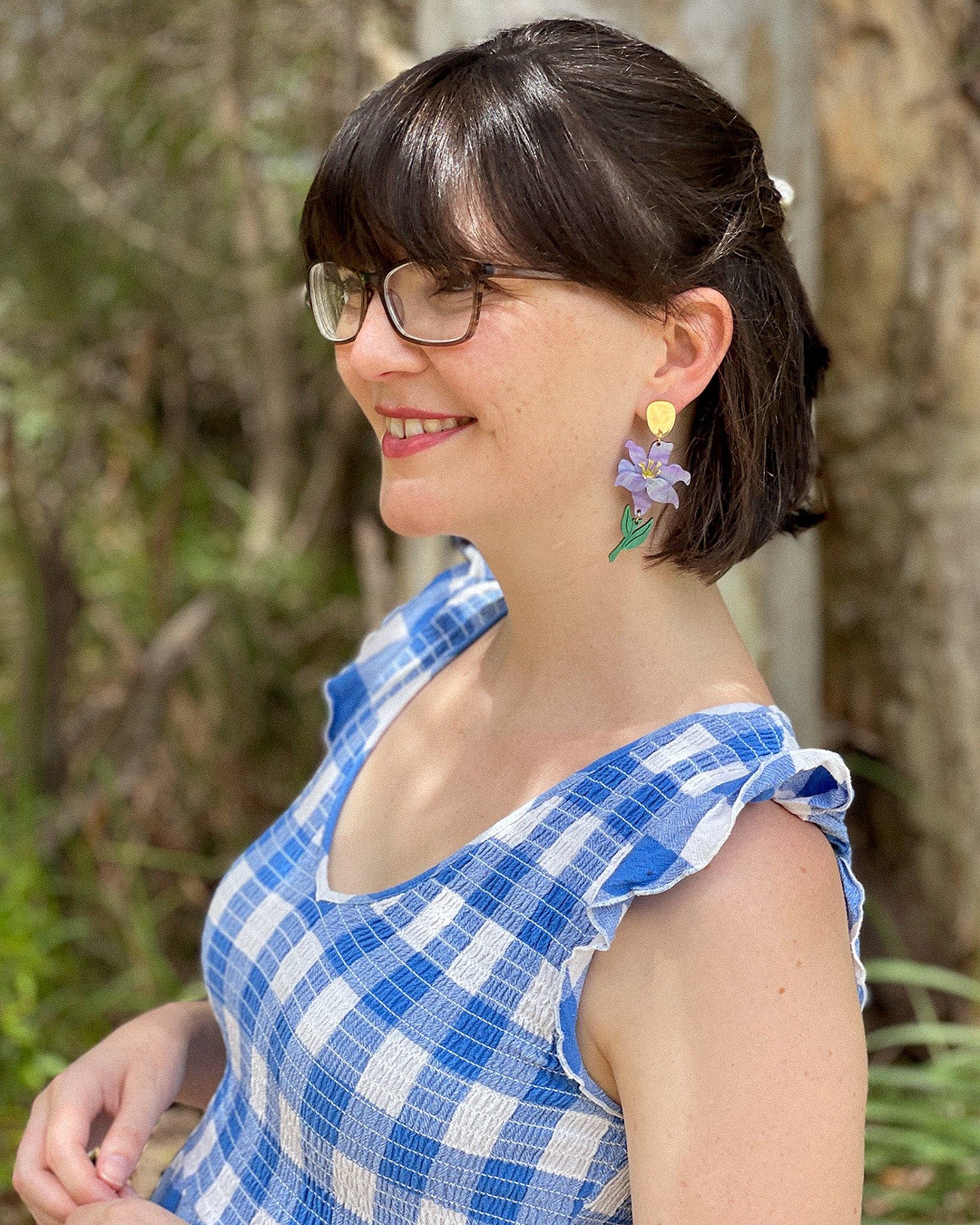 Dancing Lily Drop Earrings || Periwinkle